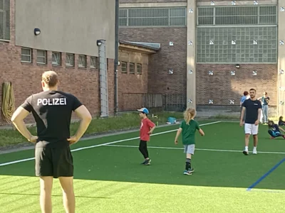 Foto des Albums: Ein sportlicher Nachmittag mit Familien von der Synagoge am Fraenkelufer