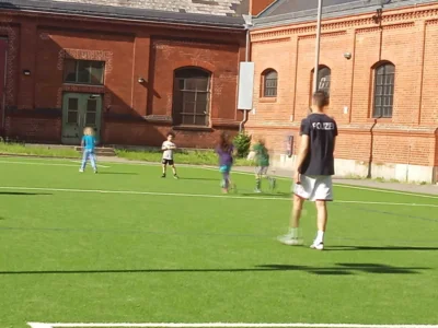 Foto des Albums: Ein sportlicher Nachmittag mit Familien von der Synagoge am Fraenkelufer