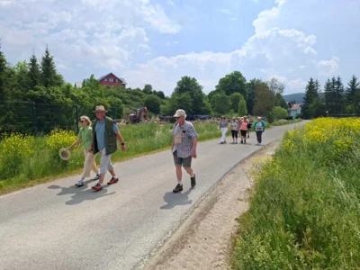 Foto des Albums: Wanderung mit dem Kammergut-Verein Jüchsen zur Elmighütte