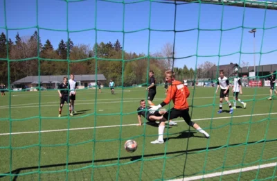 Foto des Albums: FC Schönheide 06-26