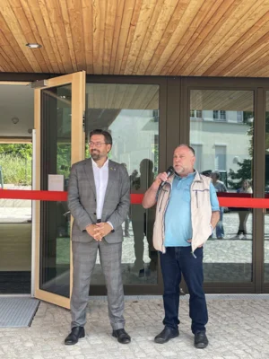 Er&ouml;ffnung Kita Naturentdecker Oliver Borcher und J&uuml;rgen Hintze Gemeinde Wandlitz  (Bild vergr&ouml;&szlig;ern)