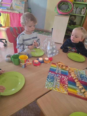 Foto des Albums: Rückblick April/Mai Mini- und kleine Füchse