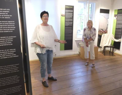 Foto des Albums: Ausstellungseröffnung 