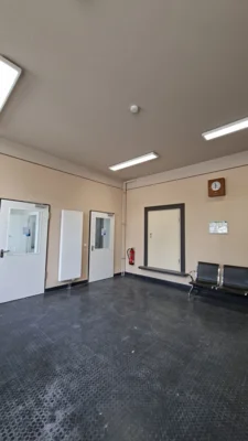 Foto des Albums: Bahnhof Vermietung Gewerberaum