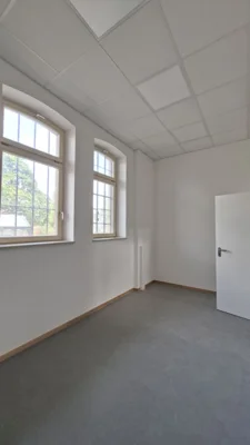 Foto des Albums: Bahnhof Vermietung Gewerberaum