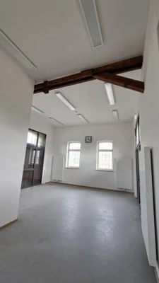 Foto des Albums: Bahnhof Vermietung Gewerberaum