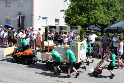 Brenneles-Putz-Gesellschaft  (Bild vergr&ouml;&szlig;ern)