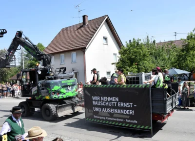 Baggerarbeiten CIOLA  (Bild vergr&ouml;&szlig;ern)