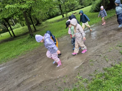 Foto des Albums: Spaziergang zum Zirkus
