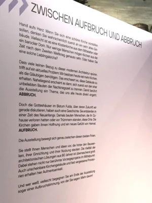 Foto des Albums: Zwischen Aufbruch und Abbruch