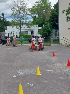 Foto des Albums: Kinderfest im Hort