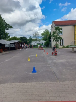 Foto des Albums: Kinderfest im Hort