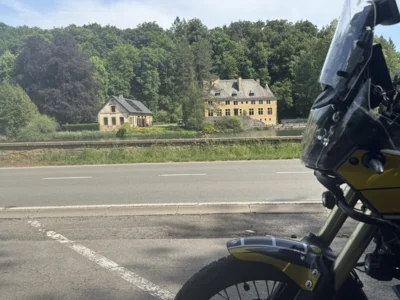Am Kloster Orval  (Bild vergr&ouml;&szlig;ern)