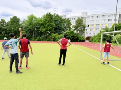 Foto des Albums: Fußball in der High-Deck-Siedlung