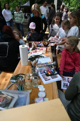 Kinderschminken Kindergartenverein  (Bild vergr&ouml;&szlig;ern)