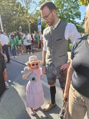 Foto des Albums: Auszug Volksfest Wallersdorf 2026