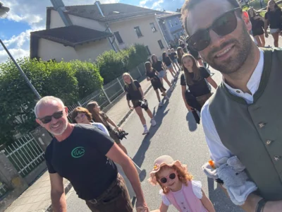 Foto des Albums: Auszug Volksfest Wallersdorf 2026