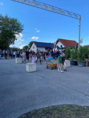 Foto des Albums: Auszug Volksfest Wallersdorf 2026