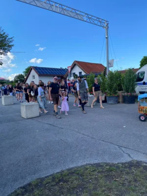 Foto des Albums: Auszug Volksfest Wallersdorf 2026