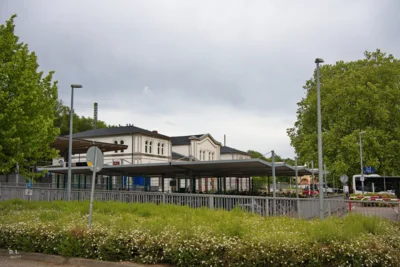 START Bahnhof Haste  (Bild vergr&ouml;&szlig;ern)