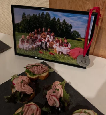 Foto des Albums: Aufbau für's Festbankett