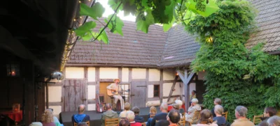Foto des Albums: LÜÜL aus Berlin gibt erstes Pfarrhofkonzert in diesem Jahr
