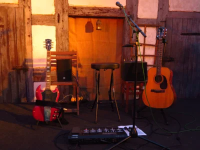 Foto des Albums: LÜÜL aus Berlin gibt erstes Pfarrhofkonzert in diesem Jahr