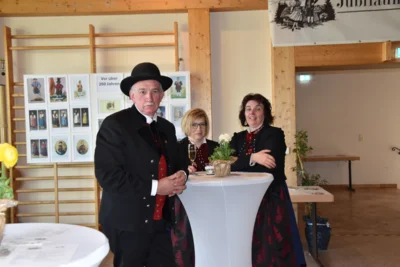 Foto des Albums: Gäste zum Festbankett