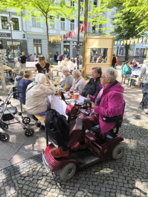 Foto des Albums: Wittenberge frühstückte gemeinsam (2026) I Fotos: Katja Javadi, Heike Beiderbeck-Haus