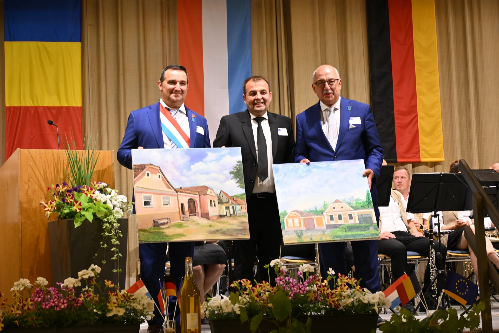 Bild: v.l.n.r. Bürgermeister Paul Ruppert, Nicolae Lazar, Steffen Ludwig