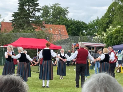 Vorschaubild: Volkstanz der