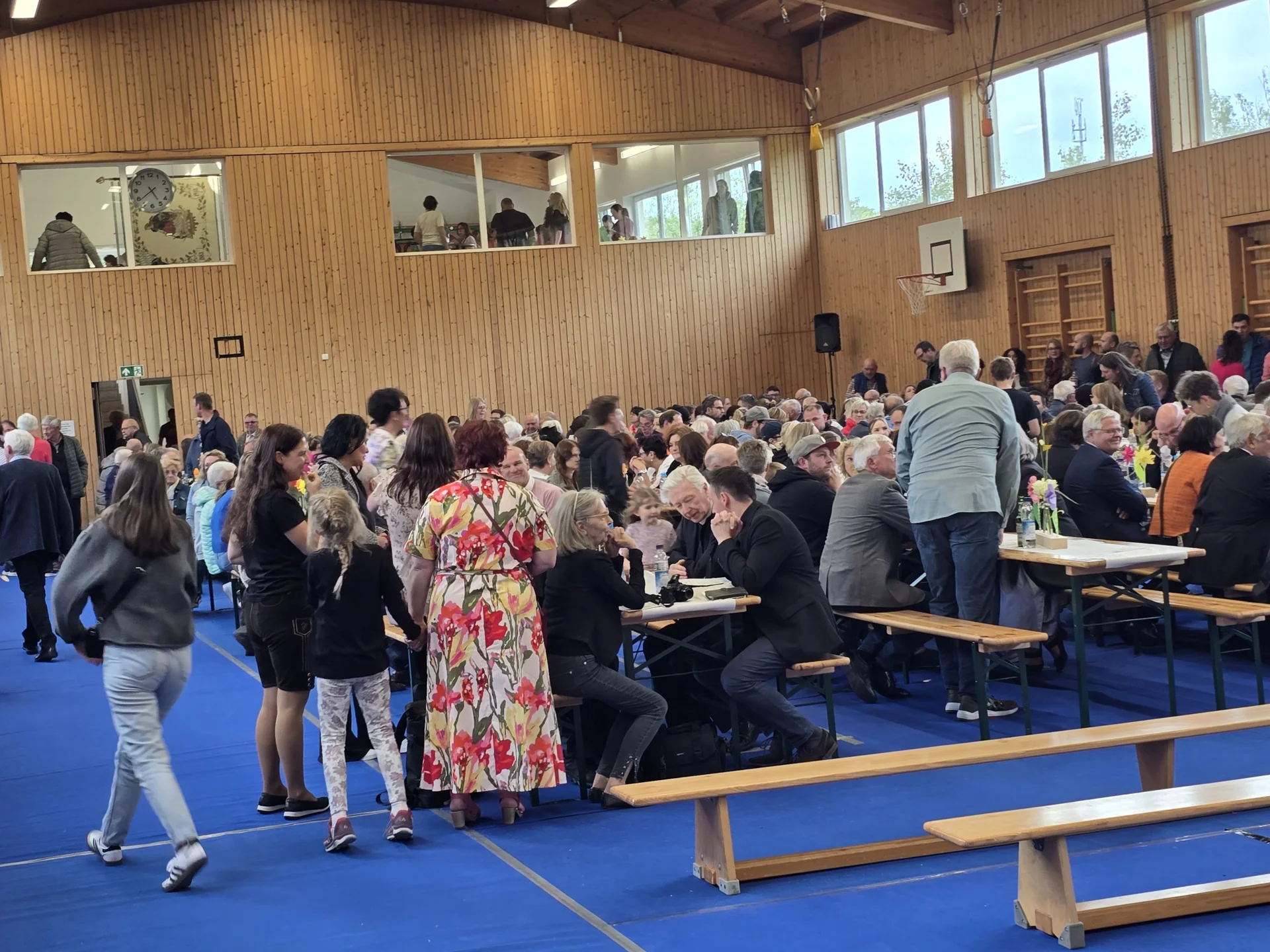 Bild: das Fest (2)
