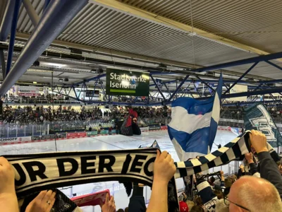 Foto des Albums: Eishockey