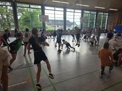 Foto des Albums: Sport, Teamgeist und Sommerstimmung – Bundesjugendspiele 2026