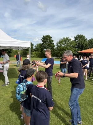 DRK-Ausbildungstag im Kalibad Zielitz  (Bild vergr&ouml;&szlig;ern)