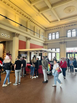 Foto des Albums: Empfang erster Klasse in Wittenberge - Tag des offenen Bahnhofs I Fotos: Martin Ferch, Andreas Kämpfe