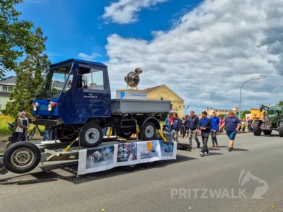 Foto des Albums: Festumzug zu 770 Jahre Stadtrecht - Teil 1