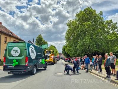 Foto des Albums: Festumzug zu 770 Jahre Stadtrecht - Teil 1