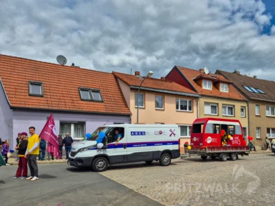 Foto des Albums: Festumzug zu 770 Jahre Stadtrecht - Teil 1