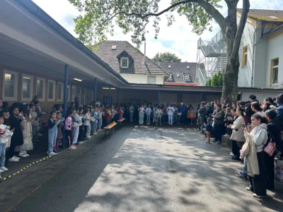 musikalischer Abschluss  (Bild vergr&ouml;&szlig;ern)