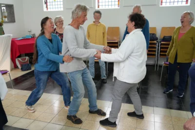 Zerreisprobe  (Bild vergr&ouml;&szlig;ern)