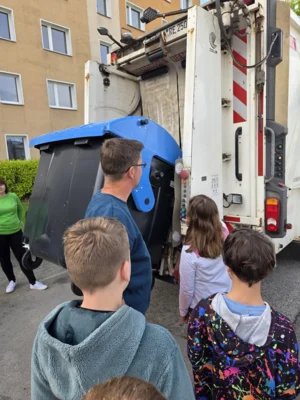 Foto des Albums: Abfallentsorgung hautnah erleben