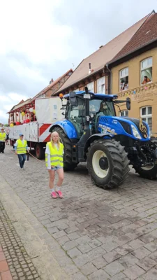Foto des Albums: Festumzug anlässlich der 800-Jahrfeier der Stadt Parchim