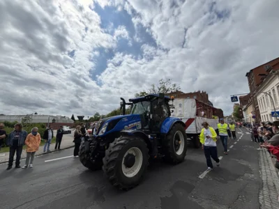 Foto des Albums: Festumzug anlässlich der 800-Jahrfeier der Stadt Parchim