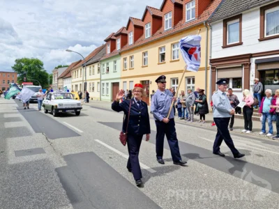 Foto des Albums: Festumzug zu 770 Jahre Stadtrecht - Teil 2