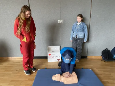 Foto des Albums: Defibrillator-Schulung 2026