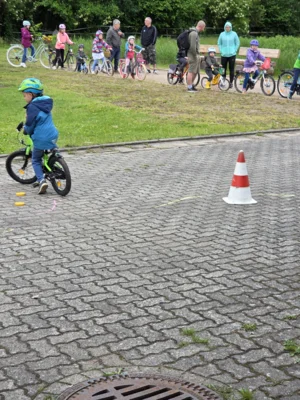 Foto des Albums: 2. Neversdorfer Kinderfahrradtag