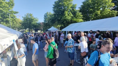 Foto des Albums: Weindorf am Riedstadion 2026