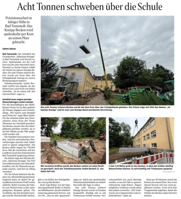 Zeitungsausschnitt zum fliegenden Becken  (Bild vergr&ouml;&szlig;ern)