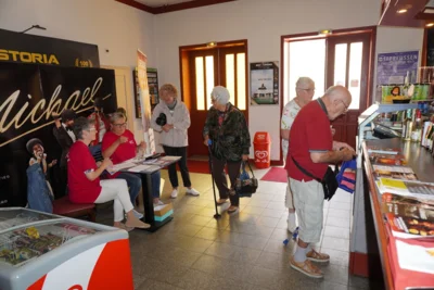 Foto des Albums: Seniorenwoche: Besuch im Kino Astoria